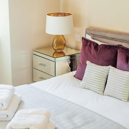 Stunning 3-Bedroom In The Heart Of London With Parking-Hosted By Sweetstay المظهر الخارجي الصورة